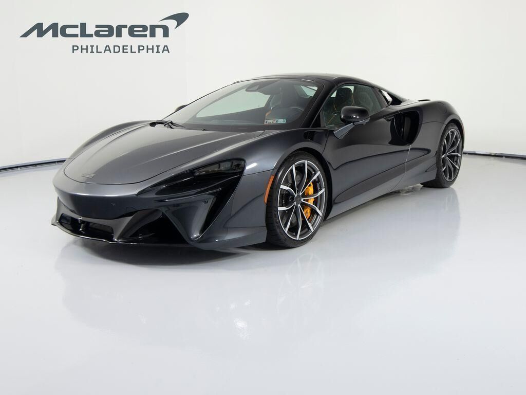 2026 MCLAREN ARTURA