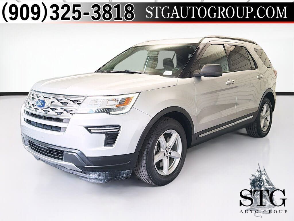 2018 FORD Explorer