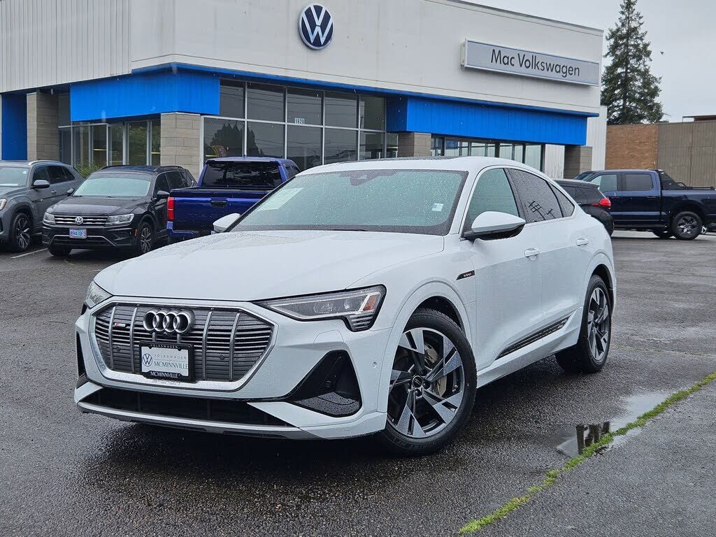 2023 AUDI e-tron Sportback