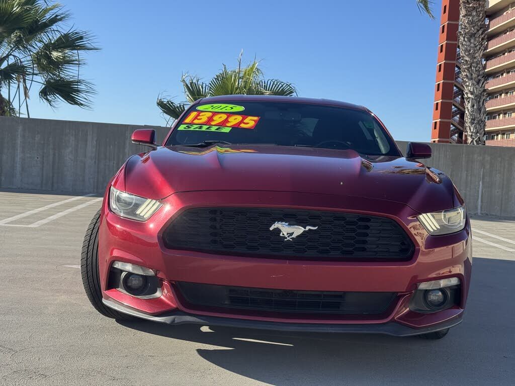 2015 FORD Mustang