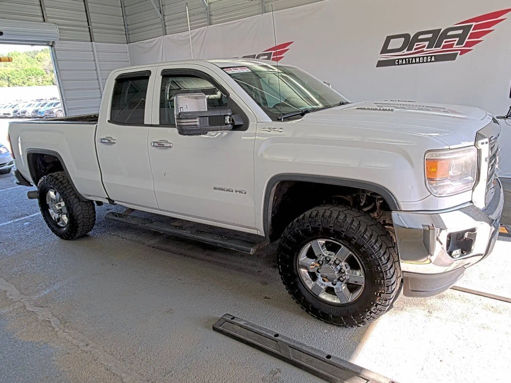 2016 GMC Sierra