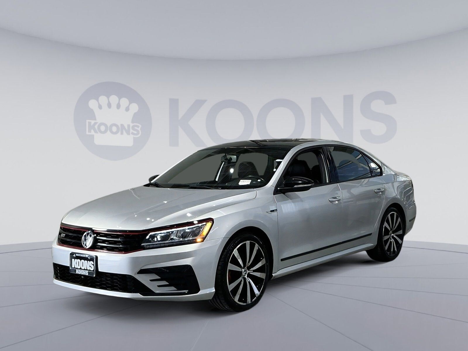 2018 VOLKSWAGEN Passat
