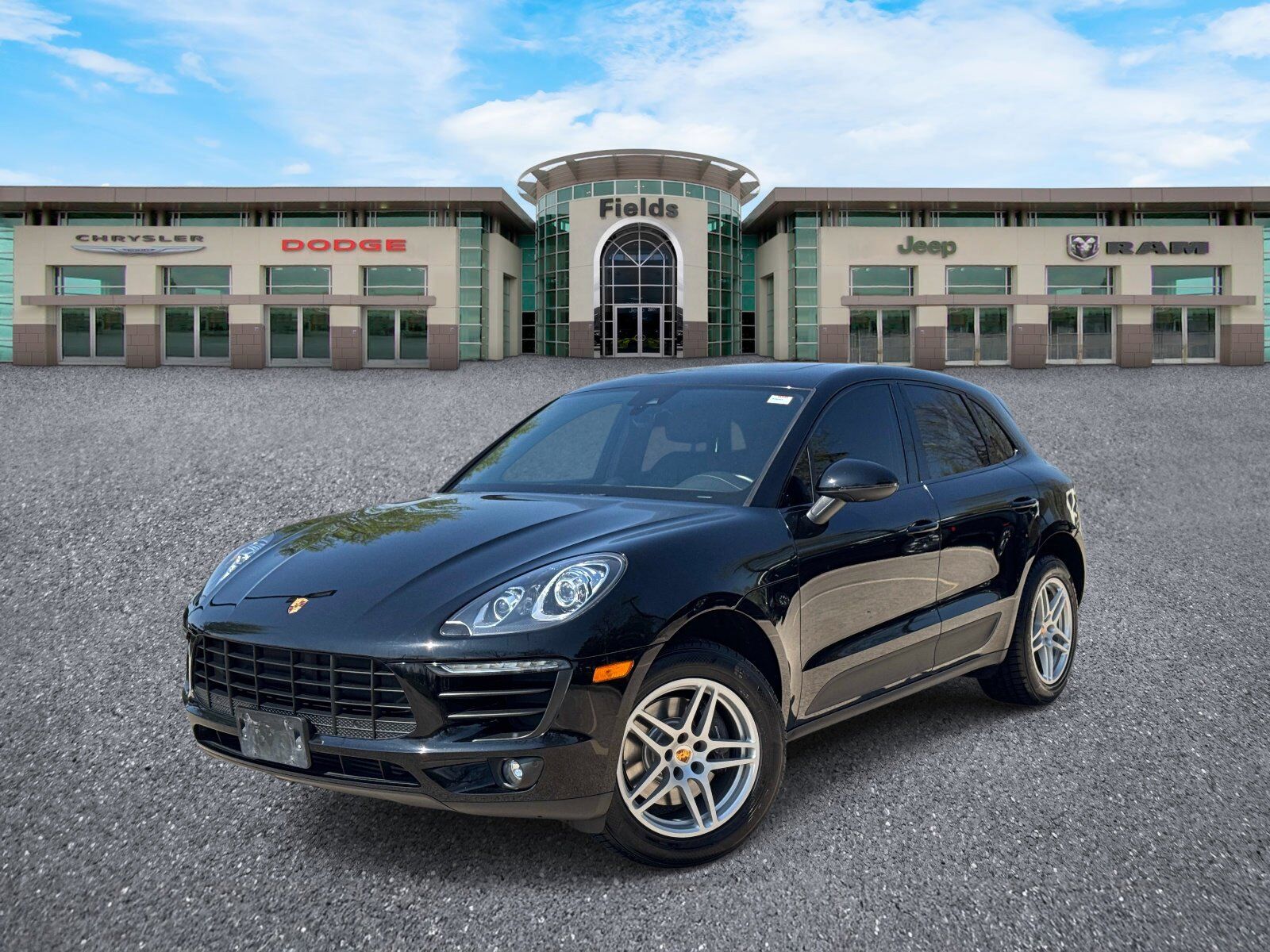 2018 PORSCHE Macan