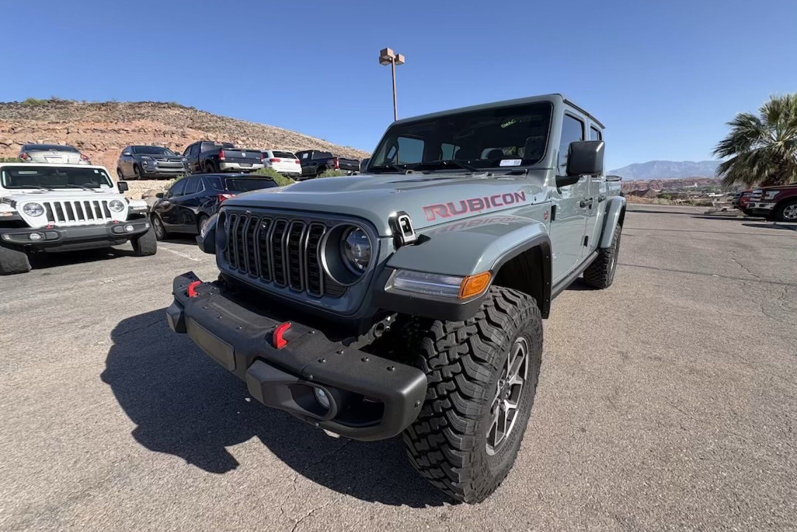 2025 JEEP Gladiator