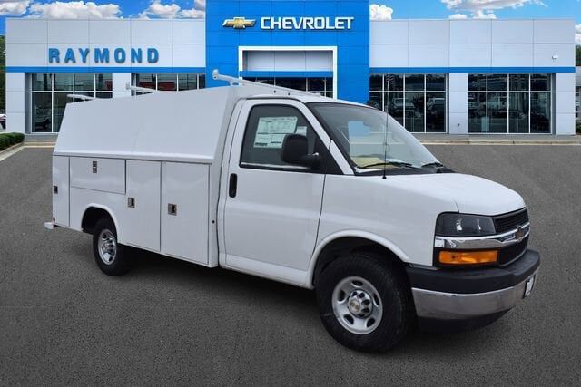 2025 CHEVROLET Express