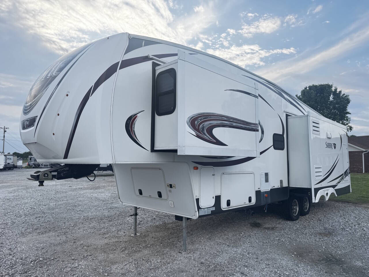 2013 FOREST RIVER Sabre