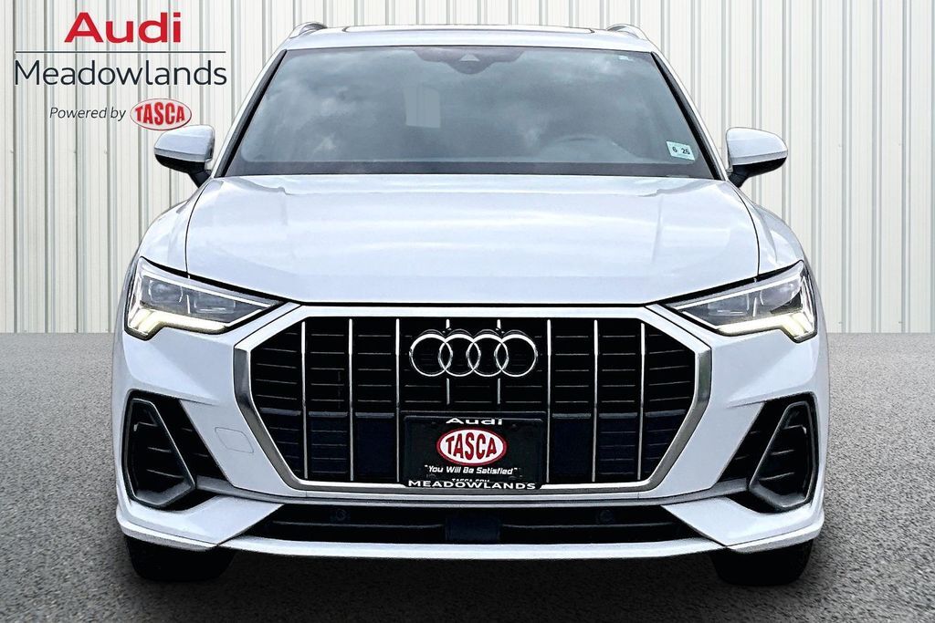 2021 Audi Q3