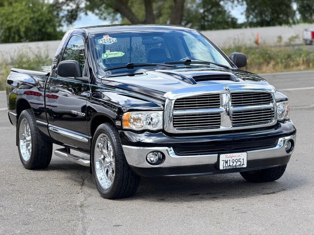 2004 DODGE Ram