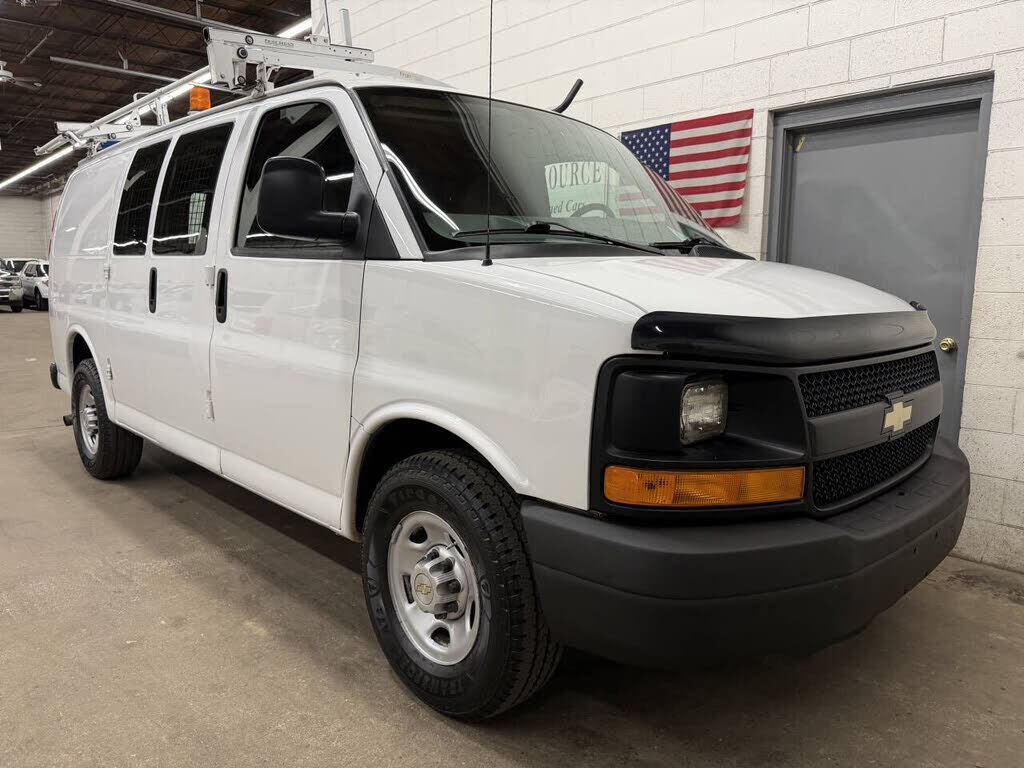 2012 CHEVROLET Express