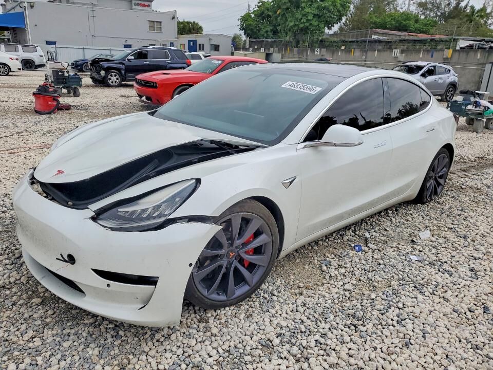 2020 TESLA Model 3