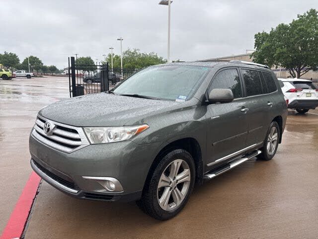 2012 TOYOTA Highlander