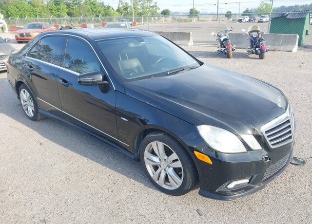 2011 MERCEDES-BENZ E-Class