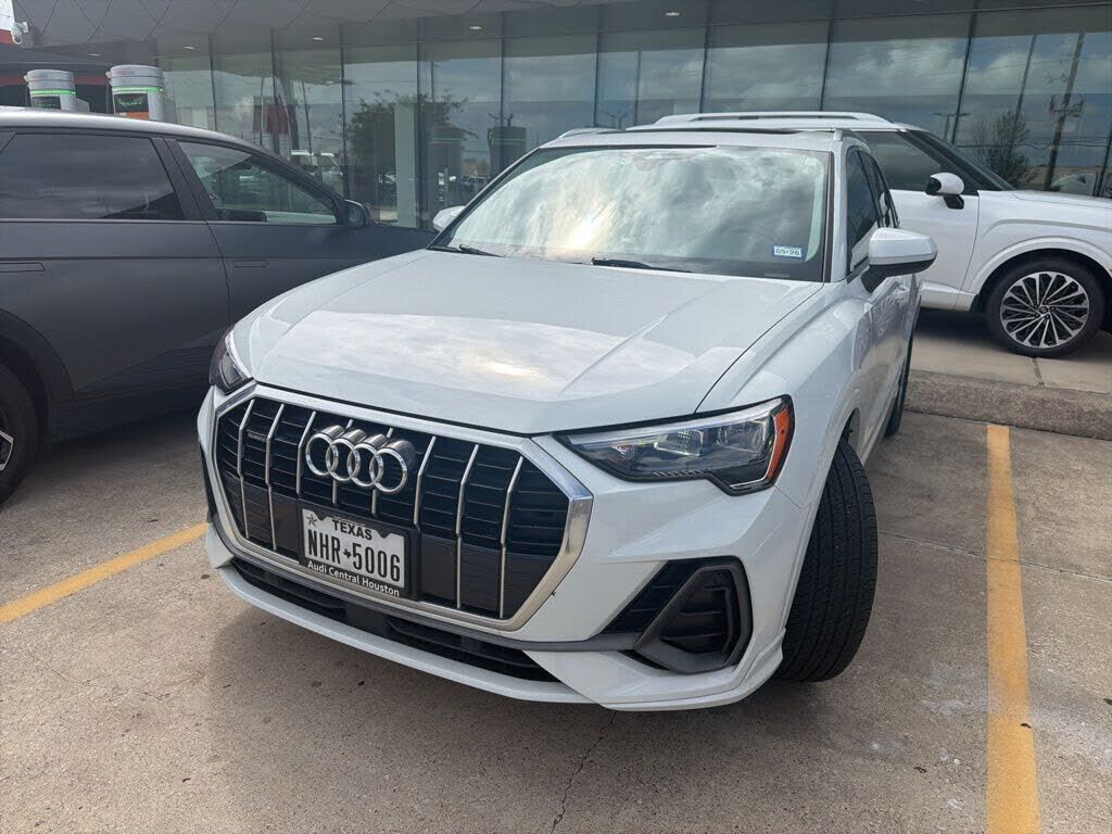 2020 AUDI Q3