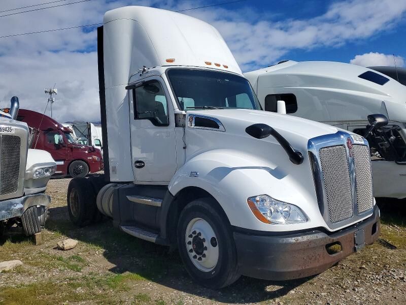 2016 KENWORTH T680