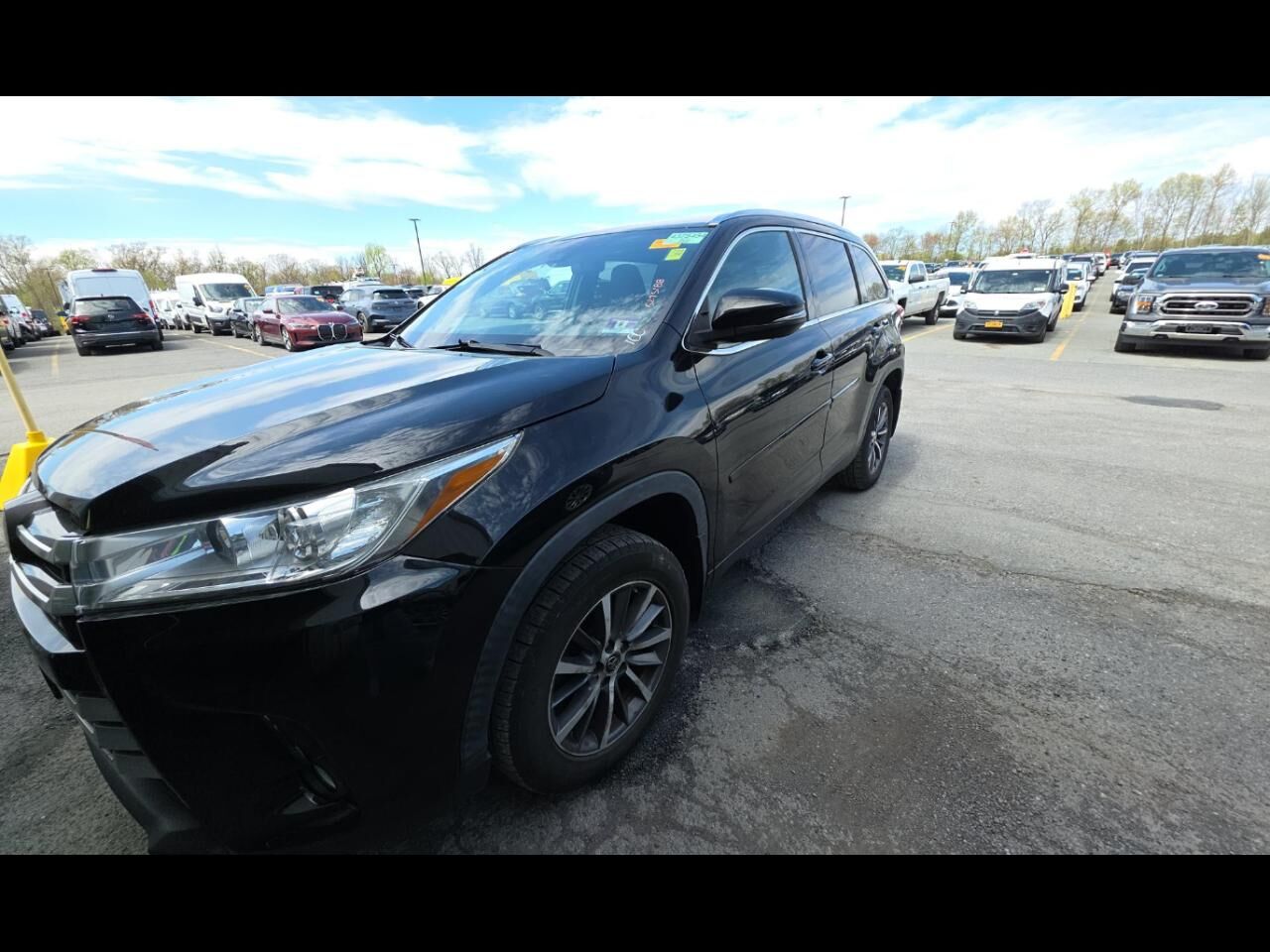 2019 TOYOTA Highlander