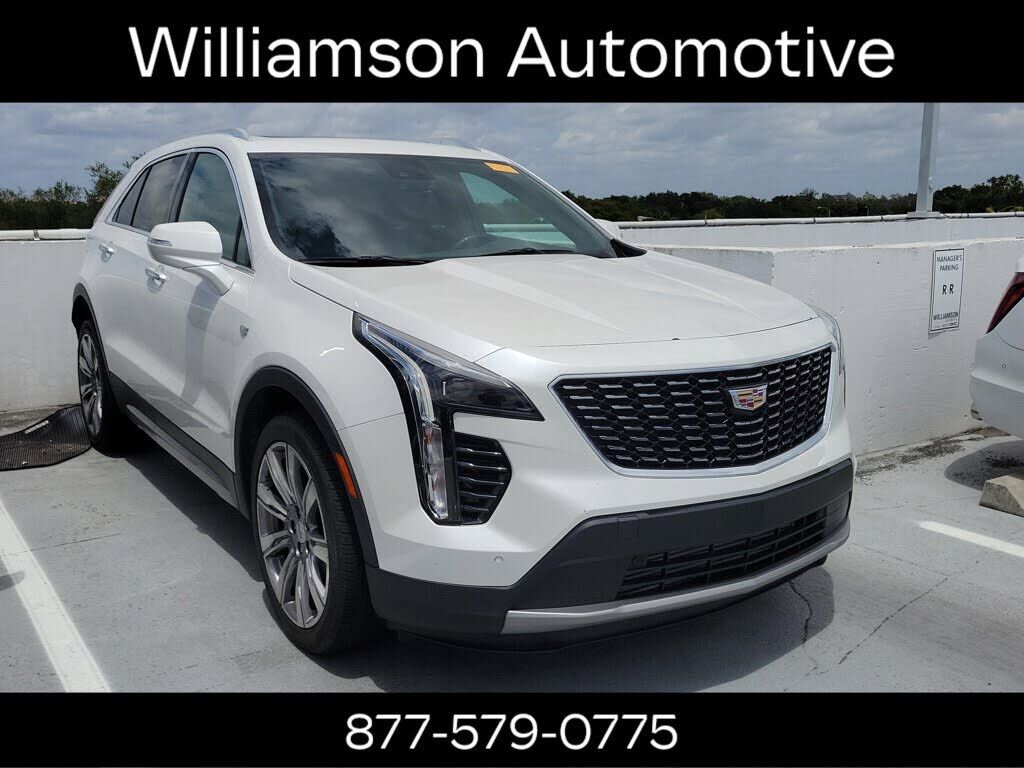 2023 CADILLAC XT4