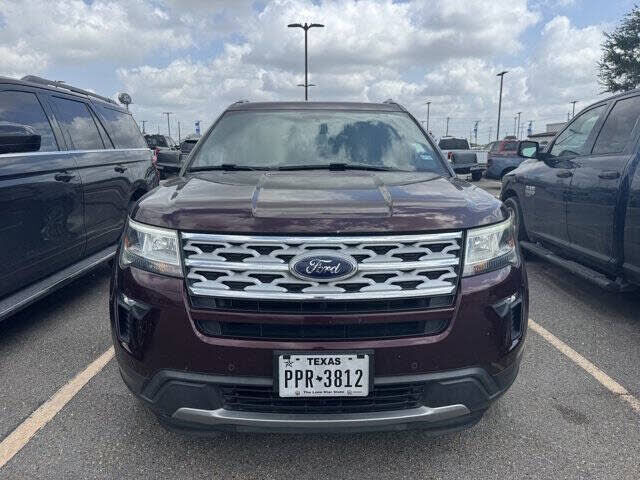 2019 FORD Explorer