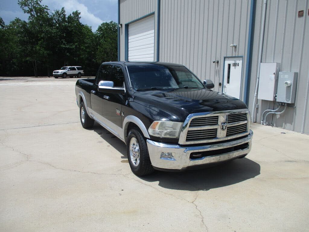 2012 DODGE Ram