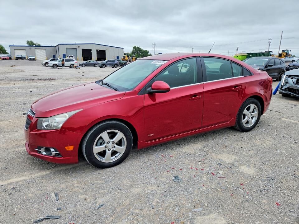 2013 CHEVROLET Cruze