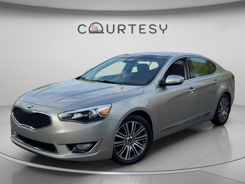 2014 KIA Cadenza