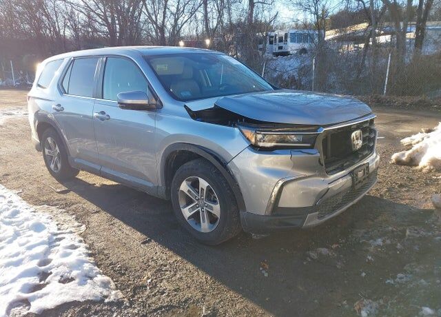 2025 HONDA Pilot