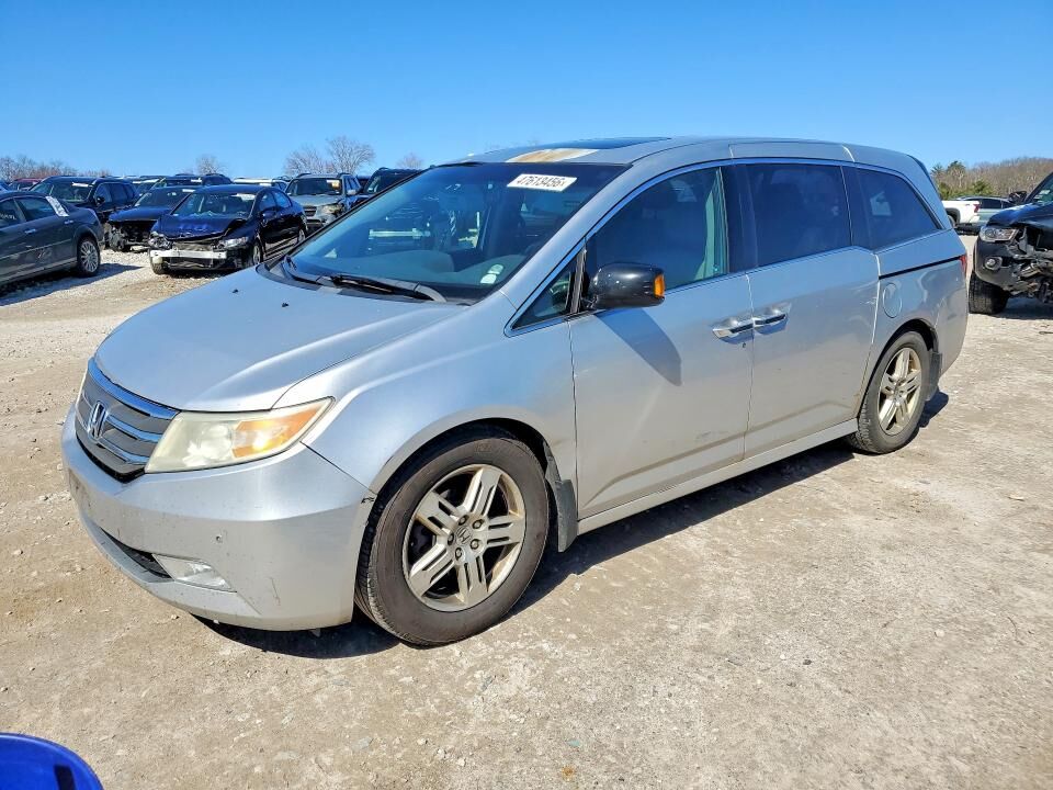 2011 HONDA Odyssey