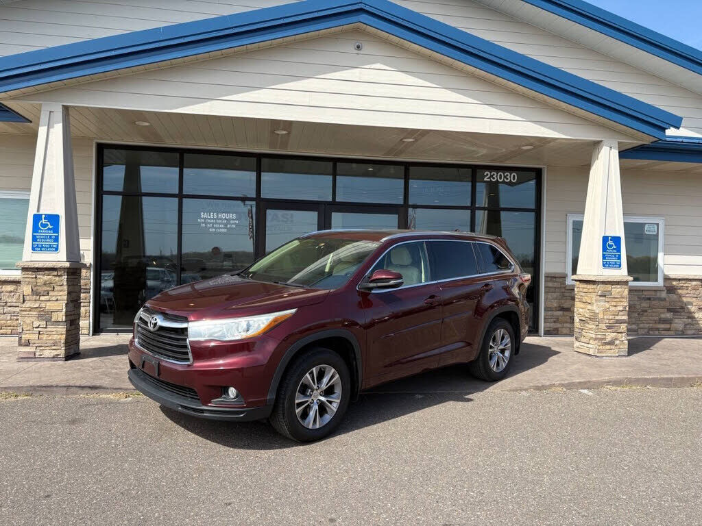 2015 TOYOTA Highlander