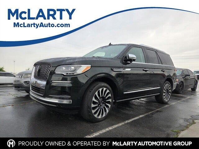 2022 LINCOLN Navigator