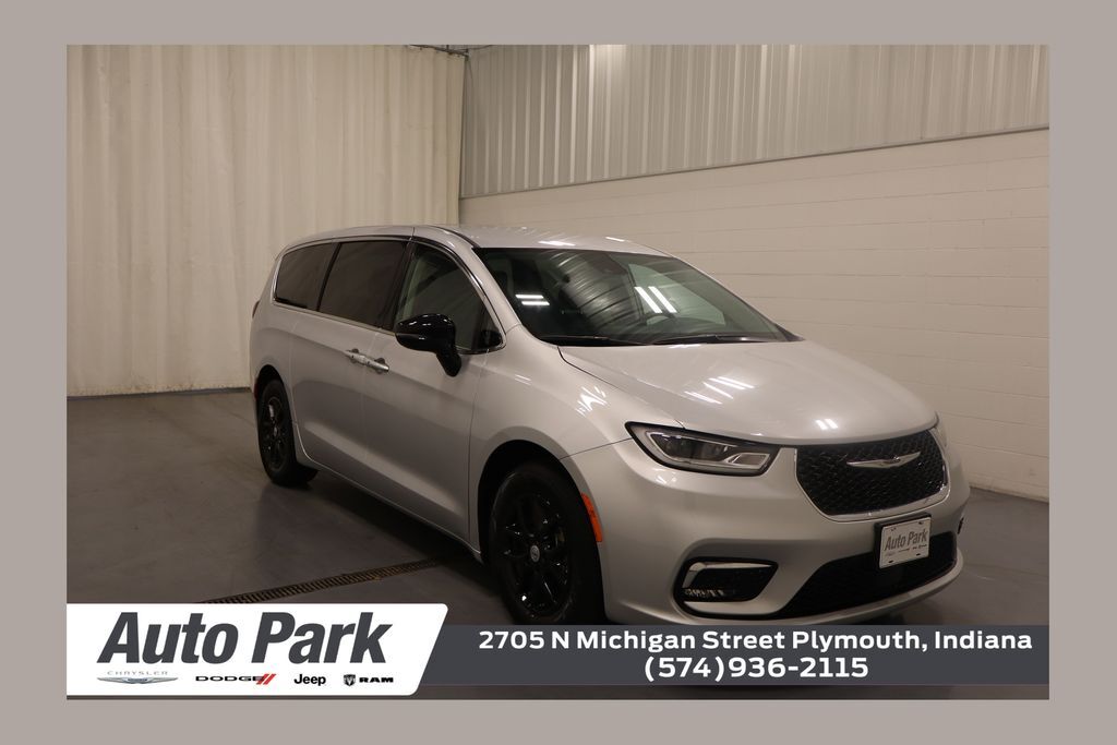 2024 CHRYSLER Pacifica