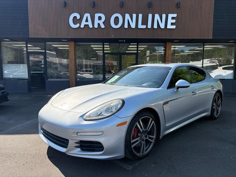 2014 PORSCHE Panamera