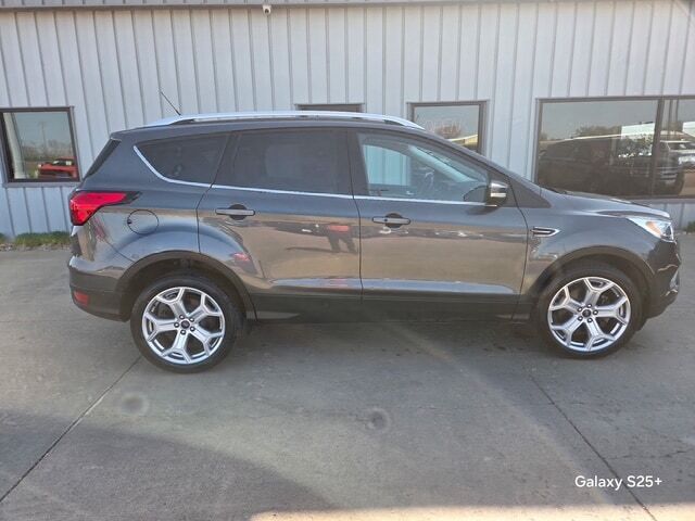 2019 FORD Escape