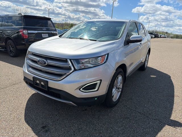 2017 FORD Edge
