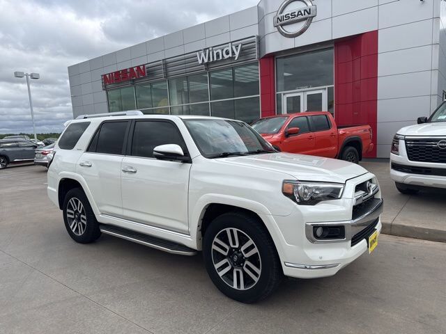 2017 TOYOTA 4-Runner