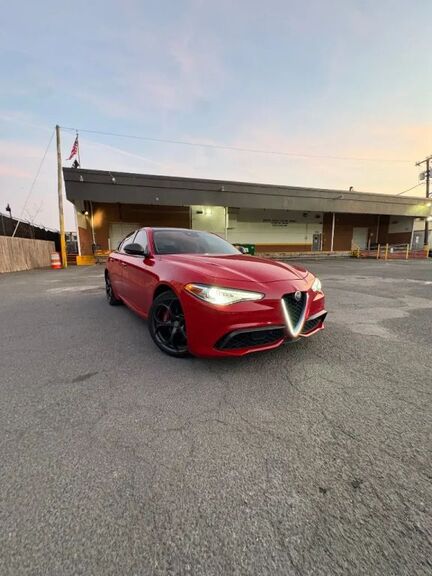 2017 ALFA ROMEO Giulia
