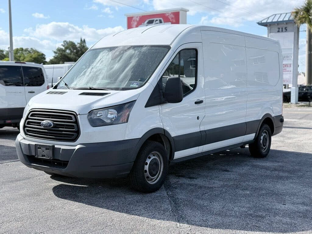 2017 FORD Transit