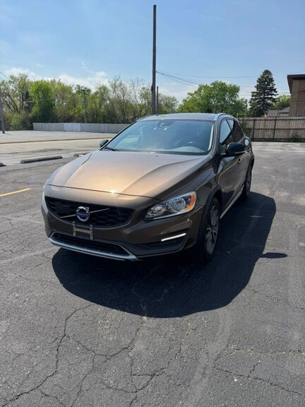 2015 VOLVO V60
