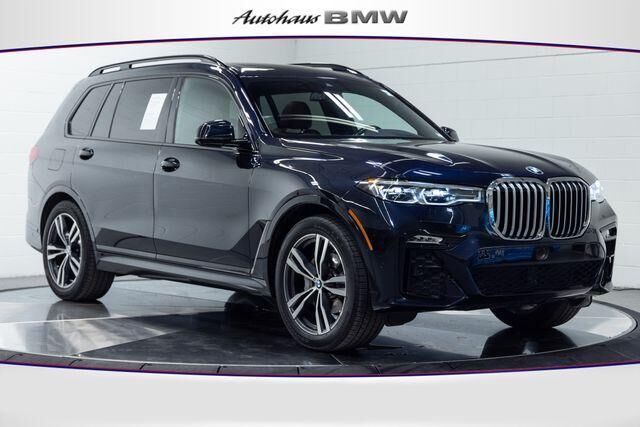 2022 BMW X7