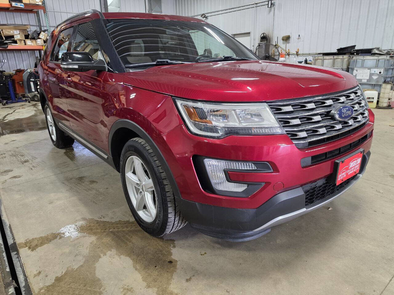 2016 FORD Explorer