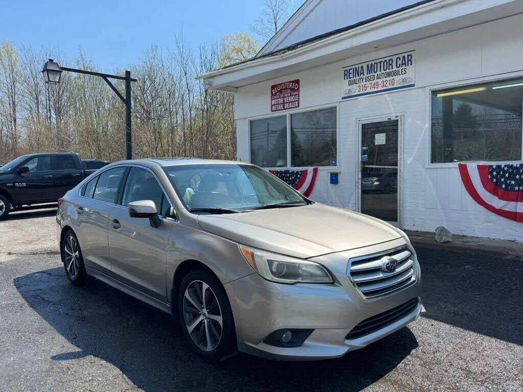 2016 SUBARU Legacy