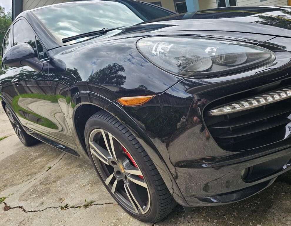 2014 PORSCHE Cayenne