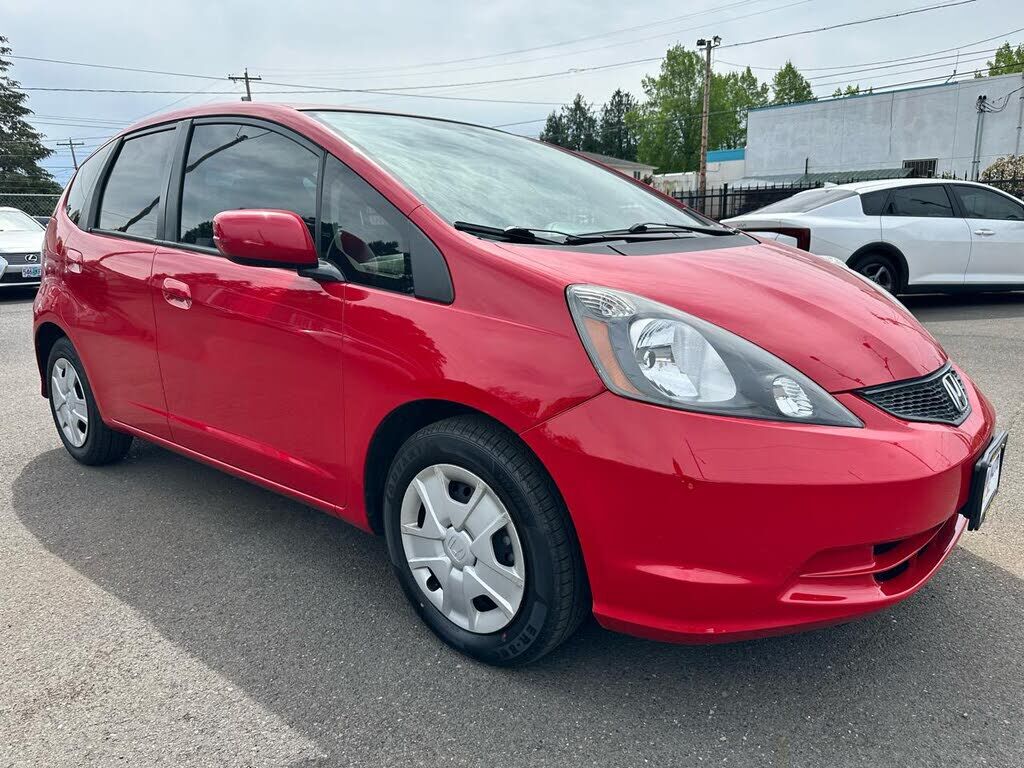 2012 HONDA Fit