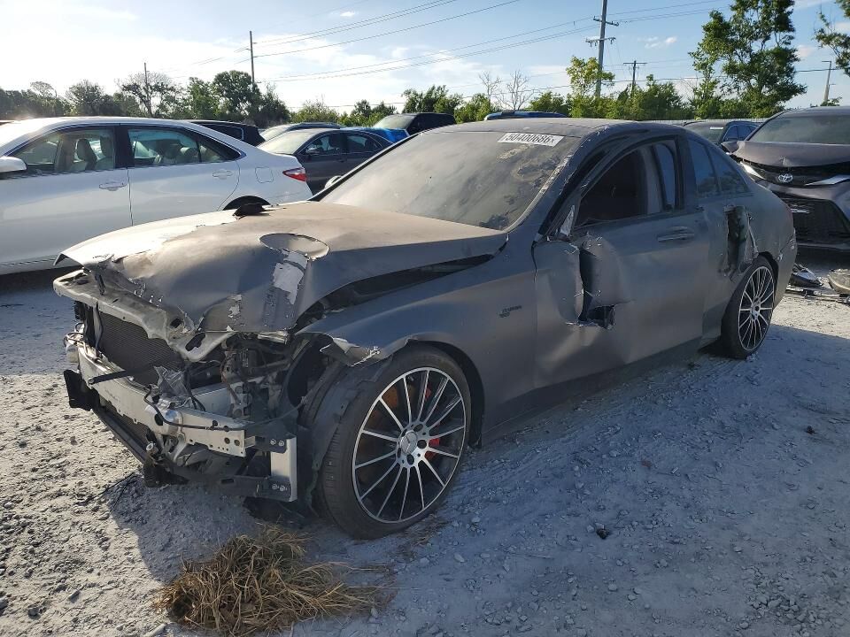 2017 MERCEDES-BENZ C-Class