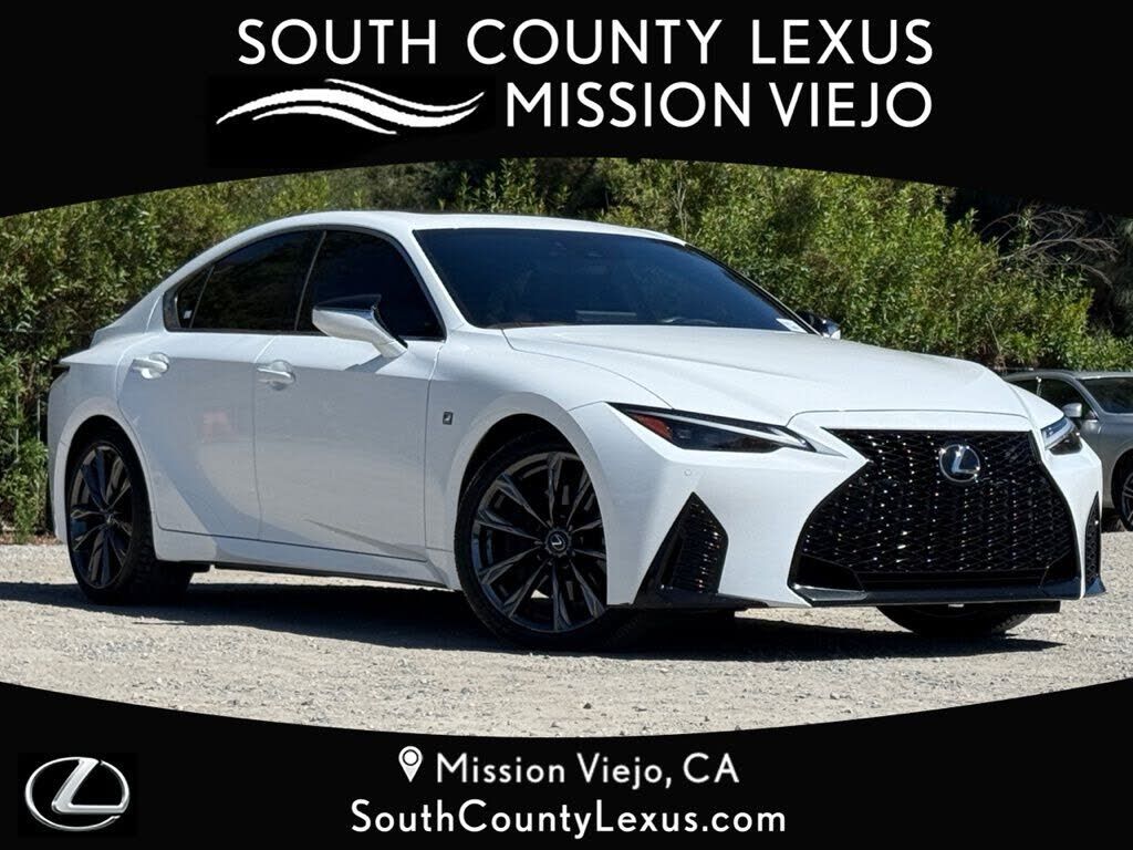 2023 LEXUS IS