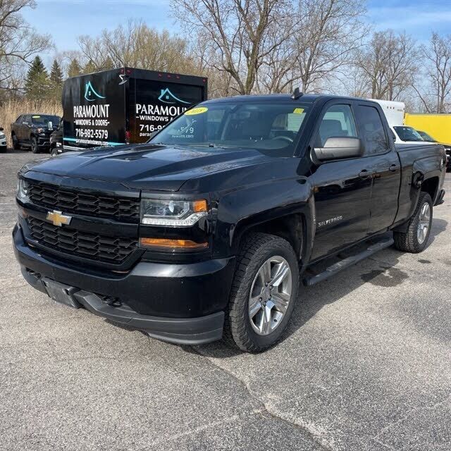 2018 CHEVROLET Silverado