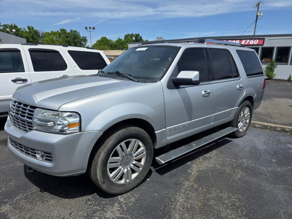 2012 LINCOLN Navigator