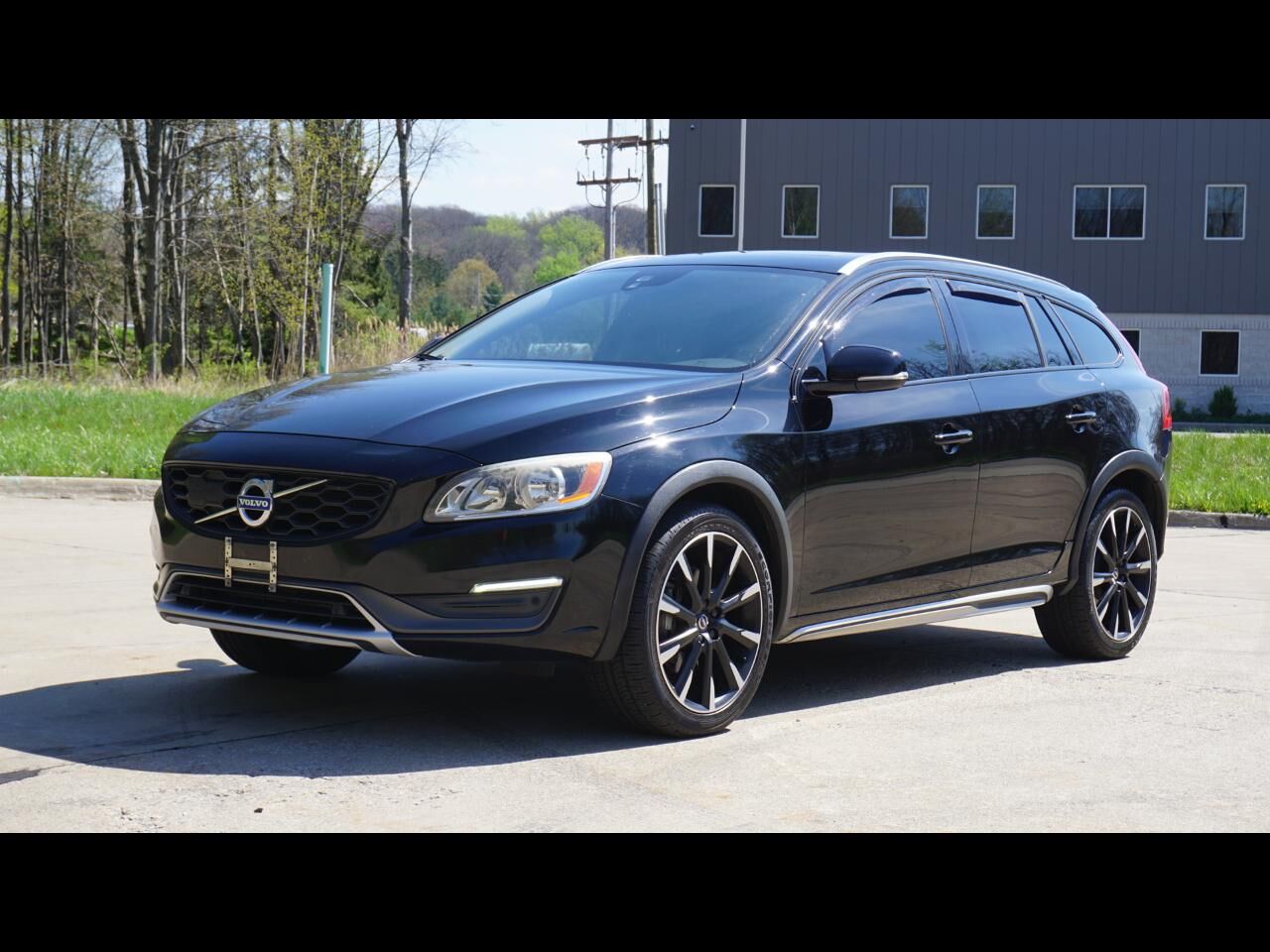 2016 VOLVO V60CC