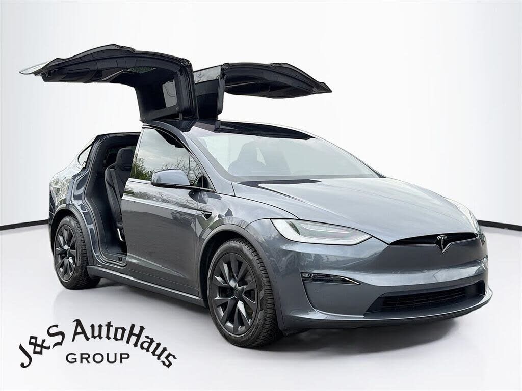 2022 TESLA Model X