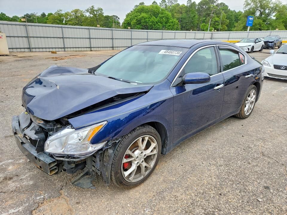 2014 NISSAN Maxima