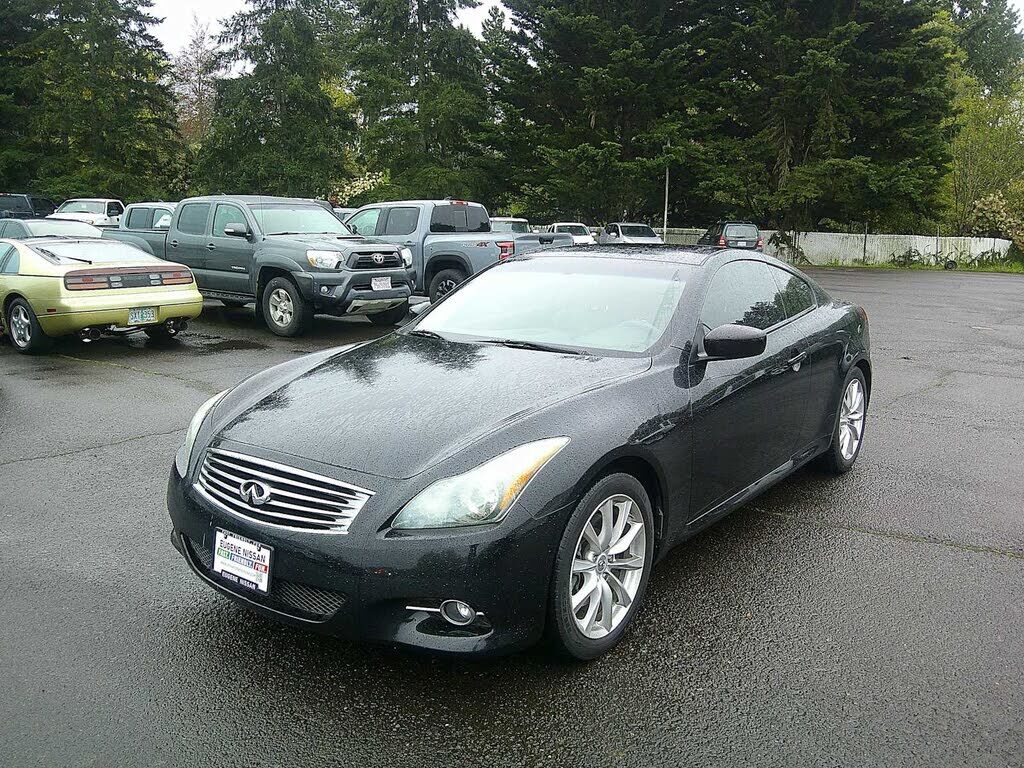2012 INFINITI G37