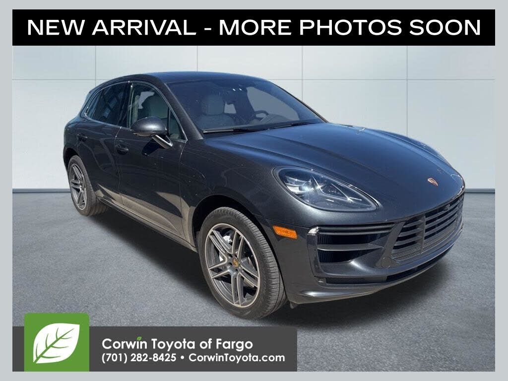 2021 PORSCHE Macan